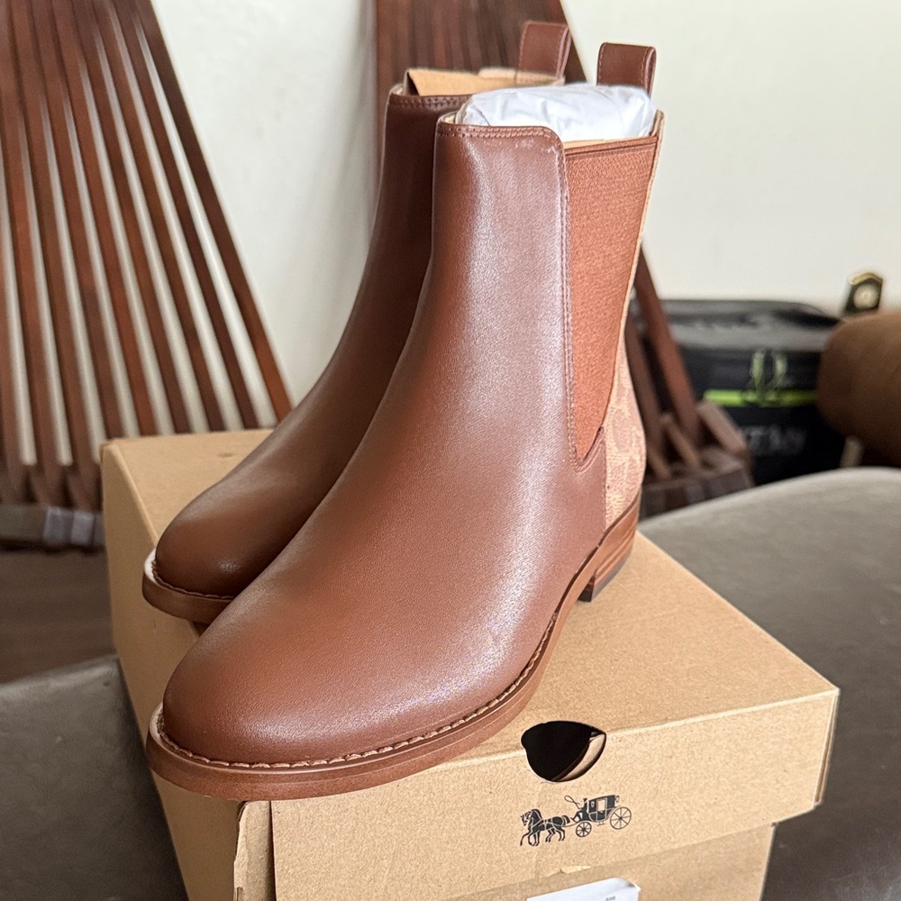 Coach Meredith Sig Bootie - Brown Leather Ankle Boots